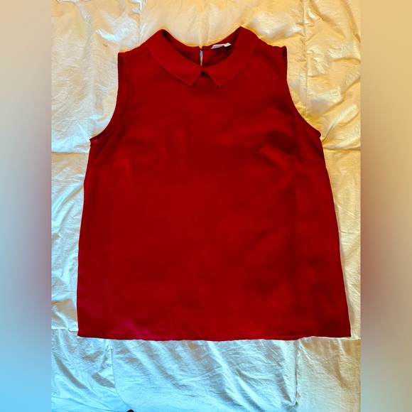 Red Sleeveless Blouse ❤️ - Picture 1 of 4